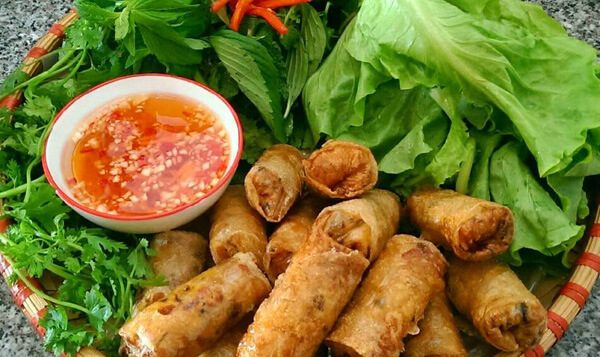 Vietnamese crispy spring rolls